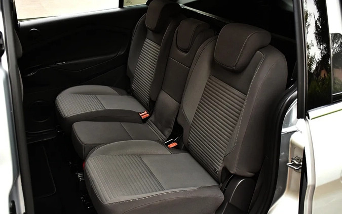 Ford Grand C-MAX cena 39700 przebieg: 134143, rok produkcji 2016 z Borek Wielkopolski małe 781